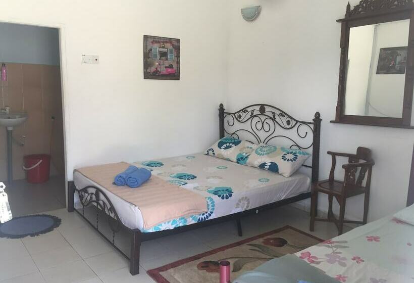 Отель Panorama View Chalet & Homestay
