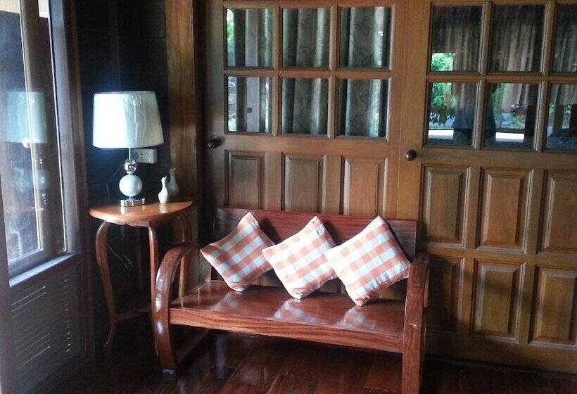 هتل Rim Nam Kong Homestay & Campsite