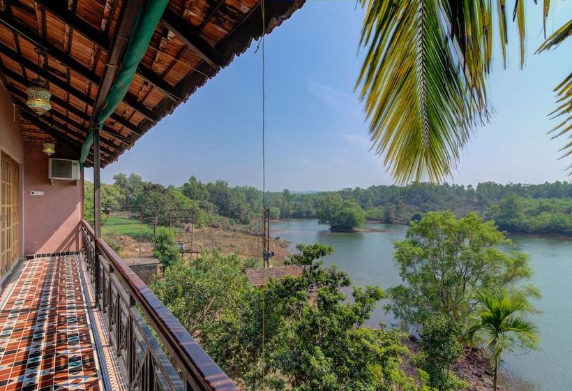 فندق Shantai By The Lake