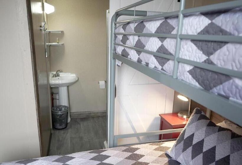 Old School Motel Rv