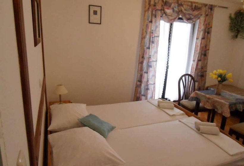 بنسيون Guest House Lidus
