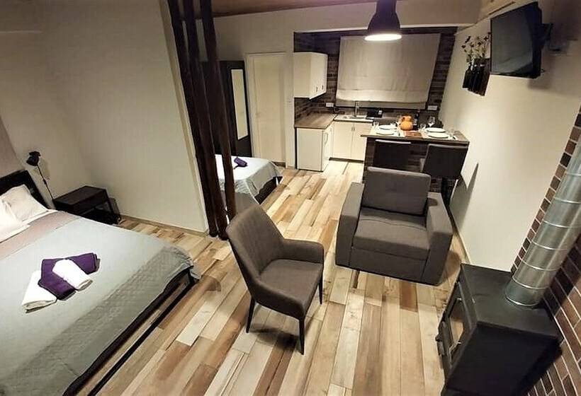 پانسیون Perneia Rooms