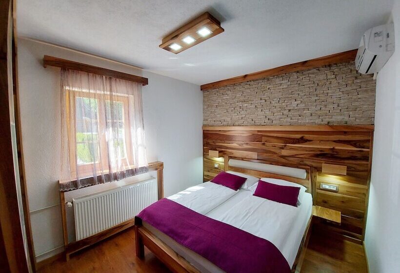 بنسيون Plitvice Ethno House