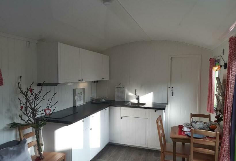 Bed And Breakfast De Volkelse Hooiberg