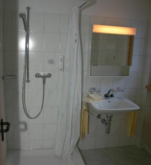 ユースホステル Landgasthaus Post