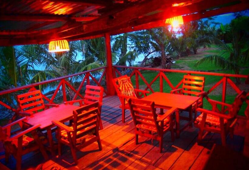 مبيت وإفطار Cocoa Village Guesthouse