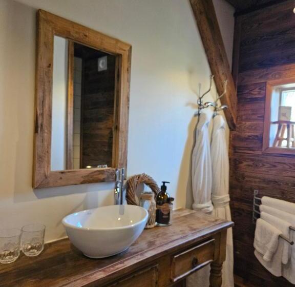 ベッドアンドブレックファースト De Zeeuwsche Hoeve