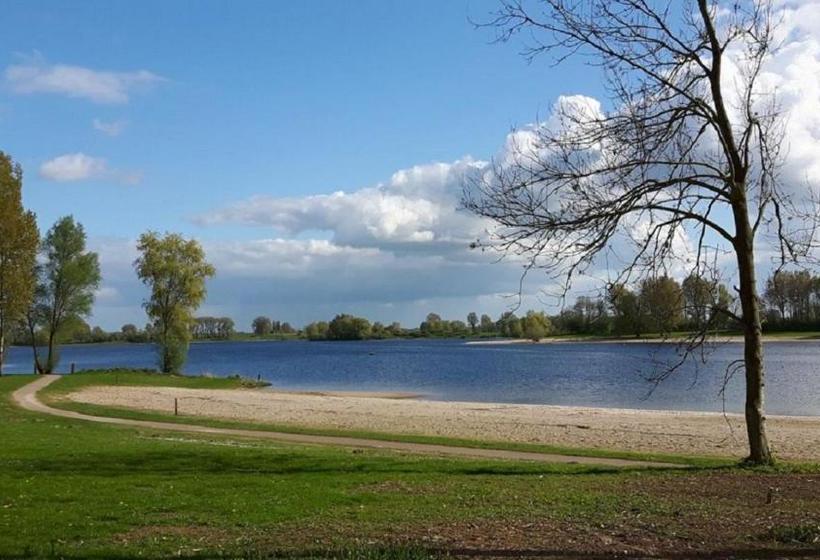 ベッドアンドブレックファースト Het Hart Van Alem