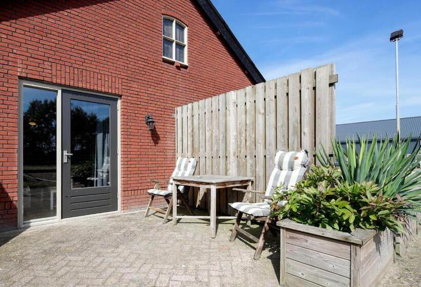 민박 Lokven Hoeve