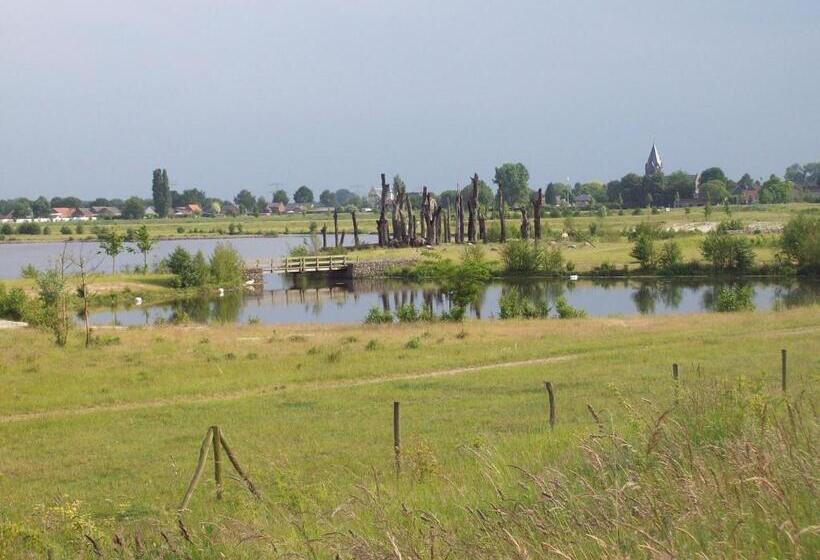 مبيت وإفطار Vakantie Appartementen Engelen