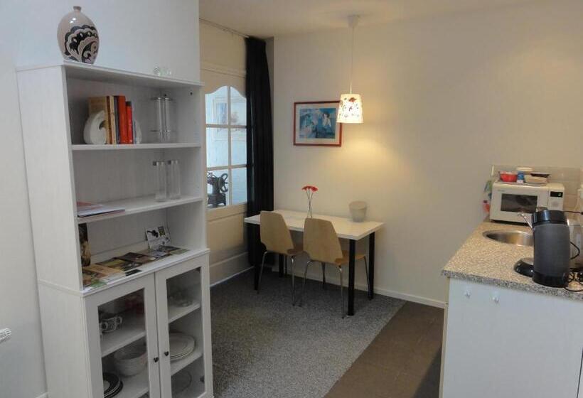 مبيت وإفطار Vakantie Appartementen Engelen