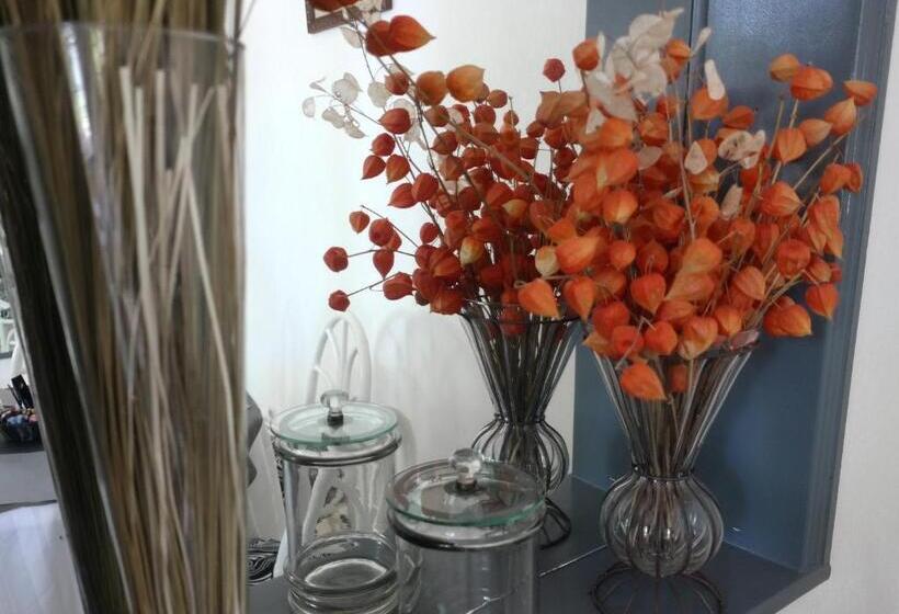 فندق Domaine De La Reposée