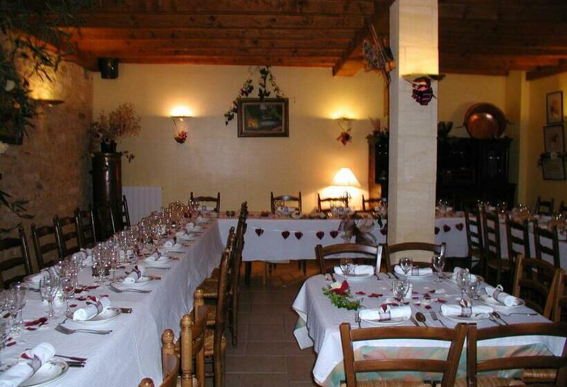 酒店 Hôtel Auberge De La Nauze