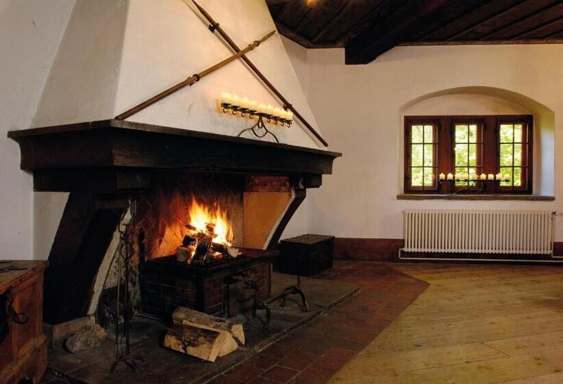 Mariastein Rotberg Youth Hostel