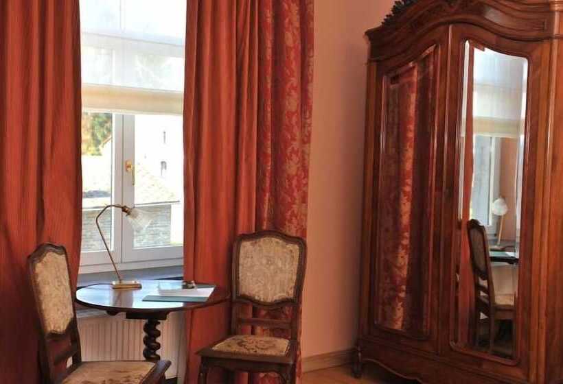 بنسيون Hostellerie La Maison De Maître