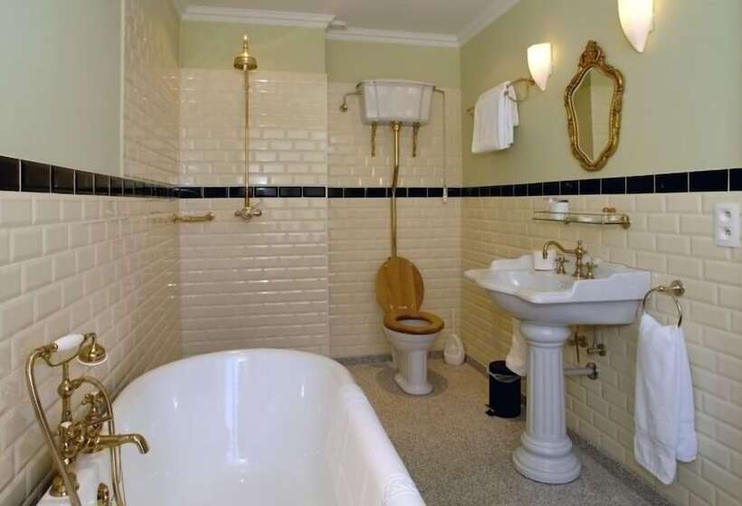 بنسيون Hostellerie La Maison De Maître