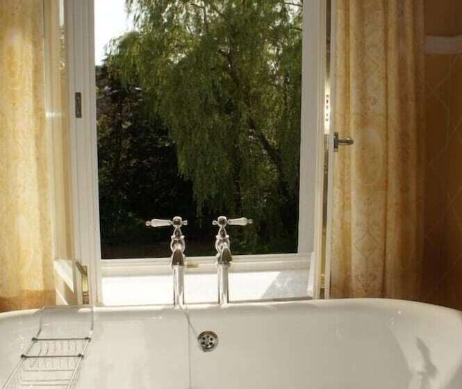 بنسيون Hostellerie La Maison De Maître