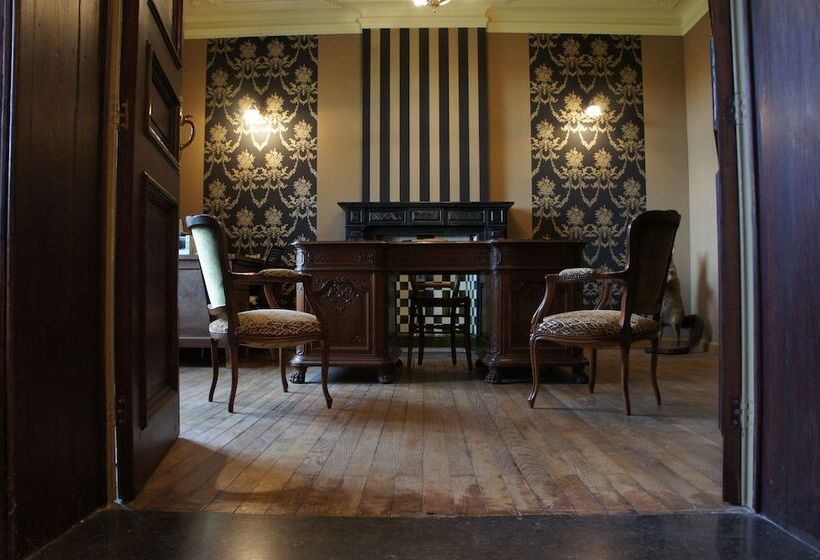 بنسيون Hostellerie La Maison De Maître