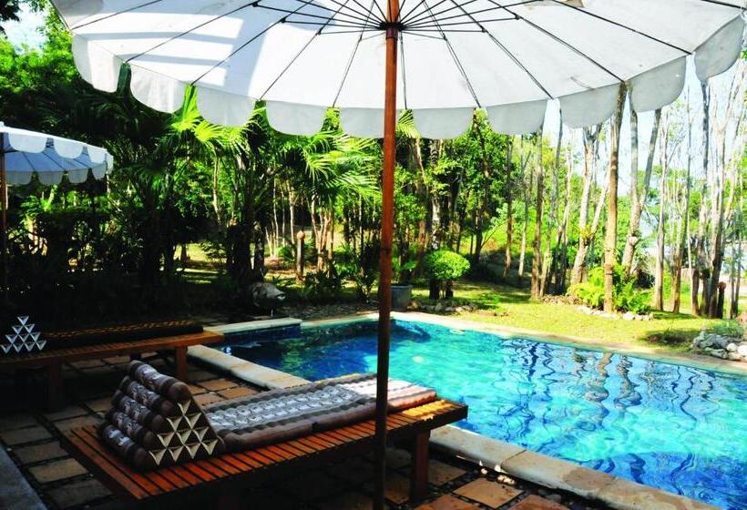 استراحتگاه Mekong Villas