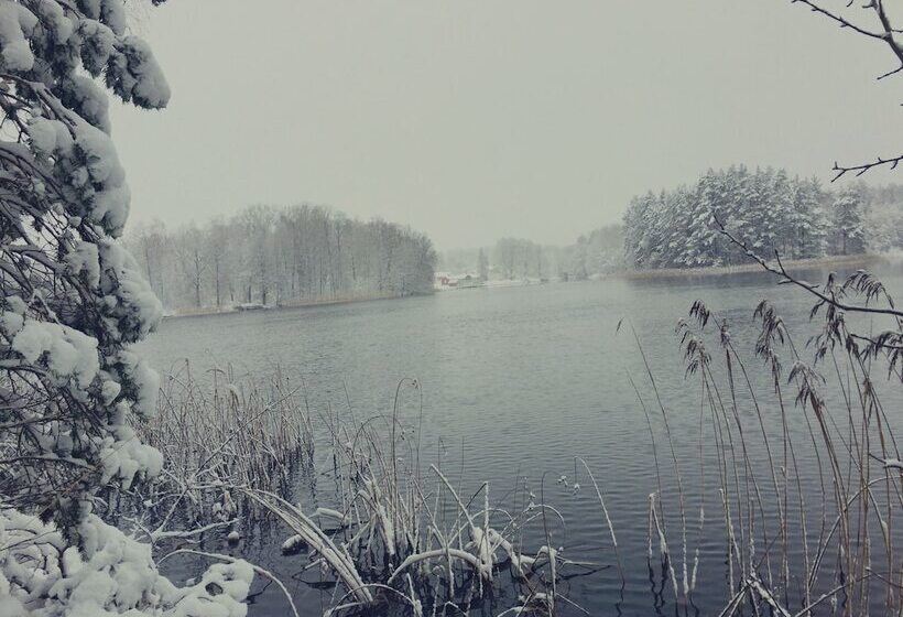 Отель Vårdnäs Stiftsgård