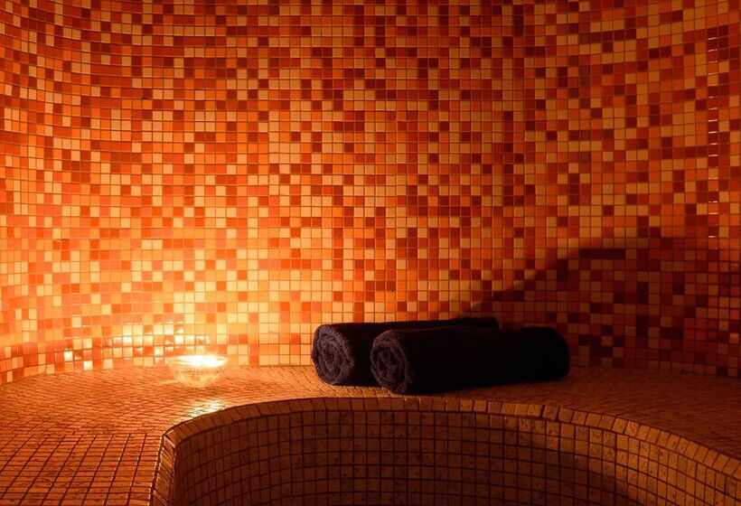 هتل Afroditi Venus Beach Resort