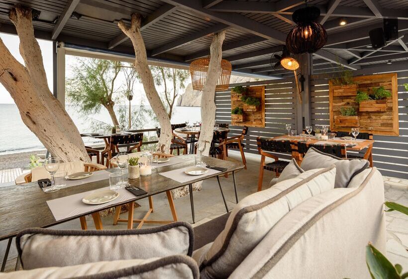 هتل Afroditi Venus Beach Resort