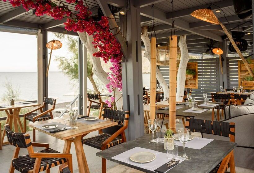 هتل Afroditi Venus Beach Resort