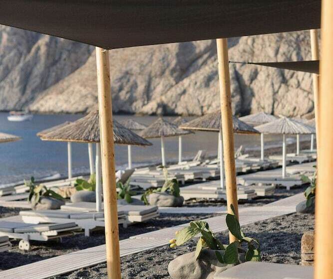 هتل Afroditi Venus Beach Resort