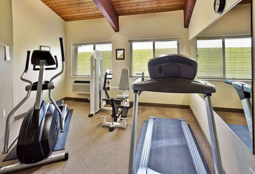 فندق Americinn By Wyndham Beaver Dam