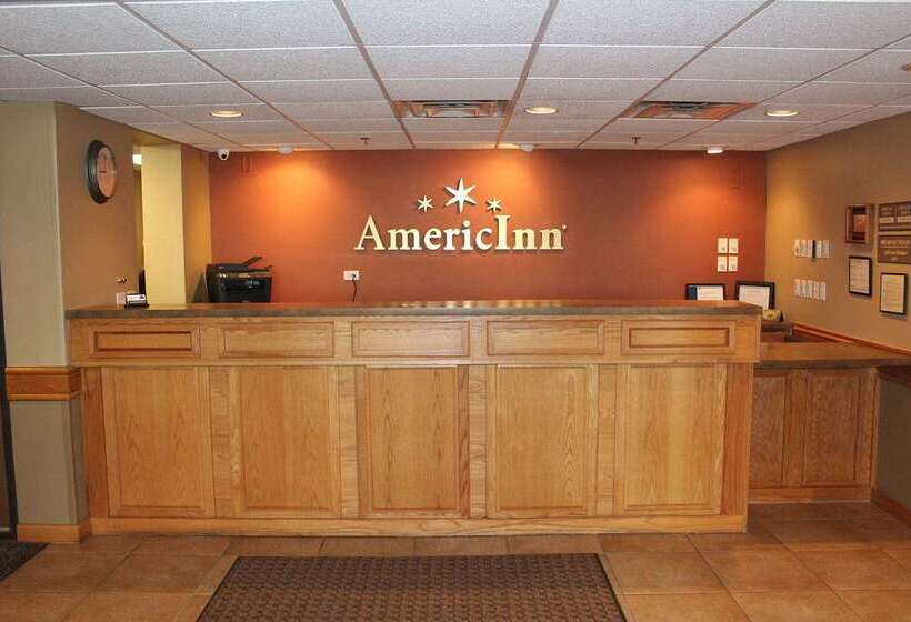 هتل Americinn By Wyndham Cedar Rapids Airport