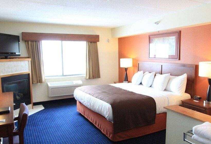 هتل Americinn By Wyndham Cedar Rapids Airport