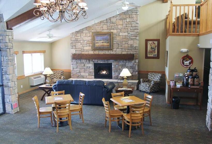 هتل Americinn By Wyndham Cedar Rapids Airport