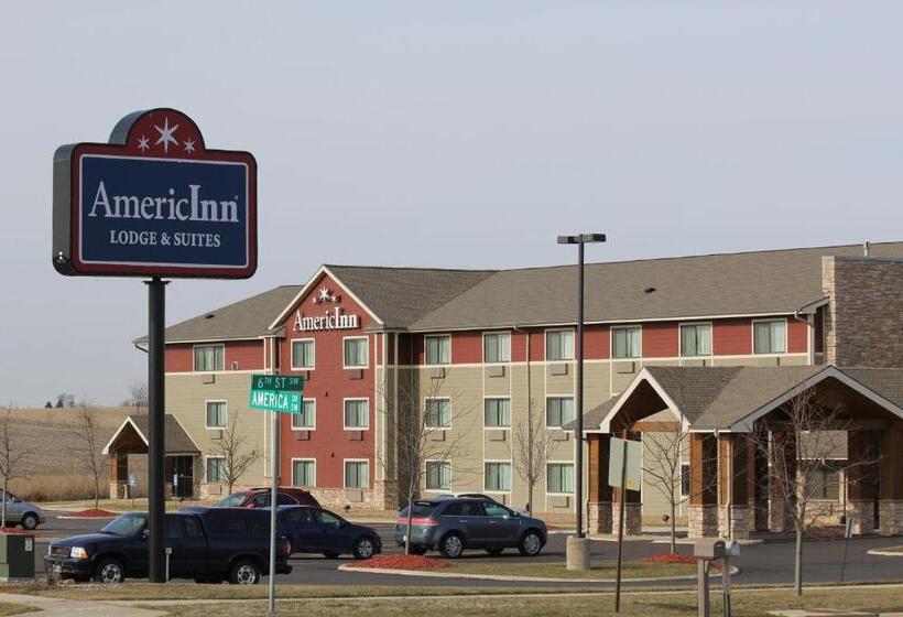 هتل Americinn By Wyndham Cedar Rapids Airport