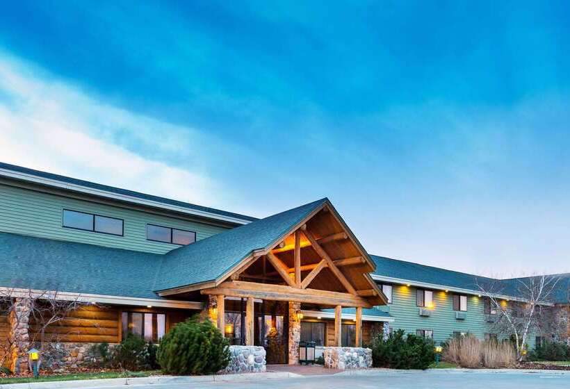 בית מלון כפרי Americinn By Wyndham Chamberlain  Conference Center