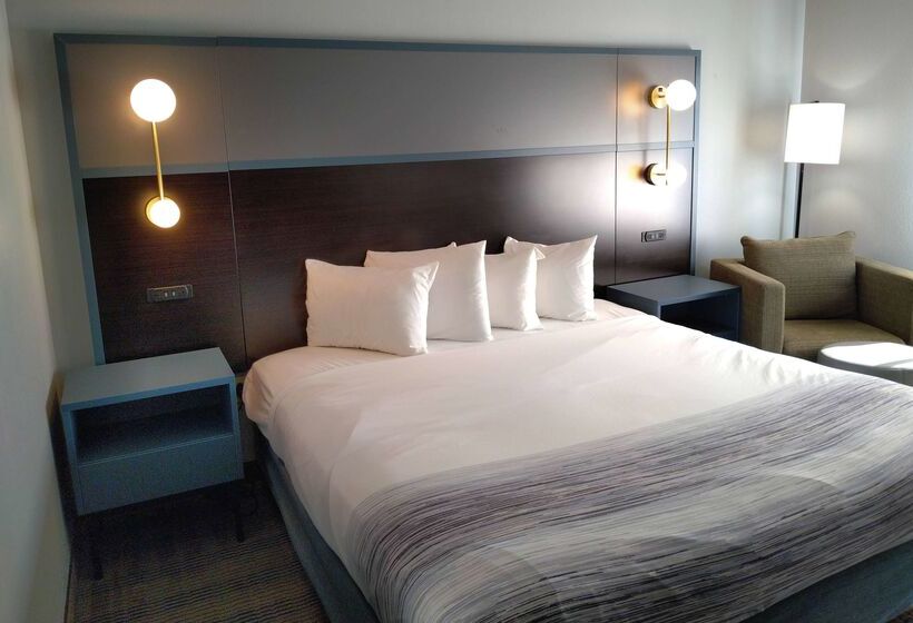 هتل Americinn By Wyndham Peoria