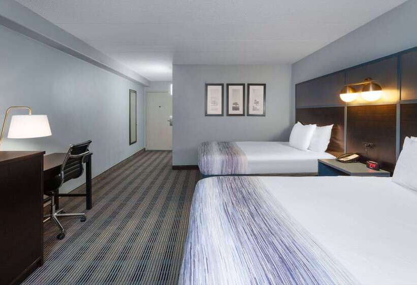 هتل Americinn By Wyndham Peoria