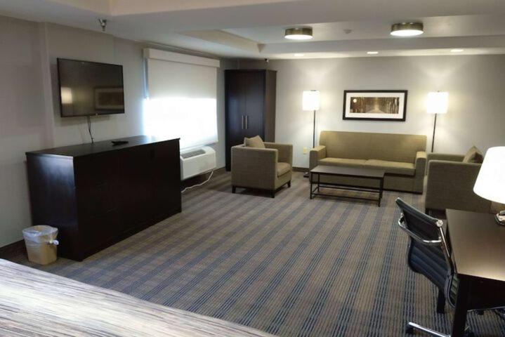هتل Americinn By Wyndham Peoria