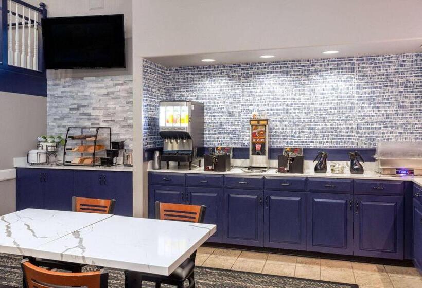 هتل Americinn By Wyndham Peoria