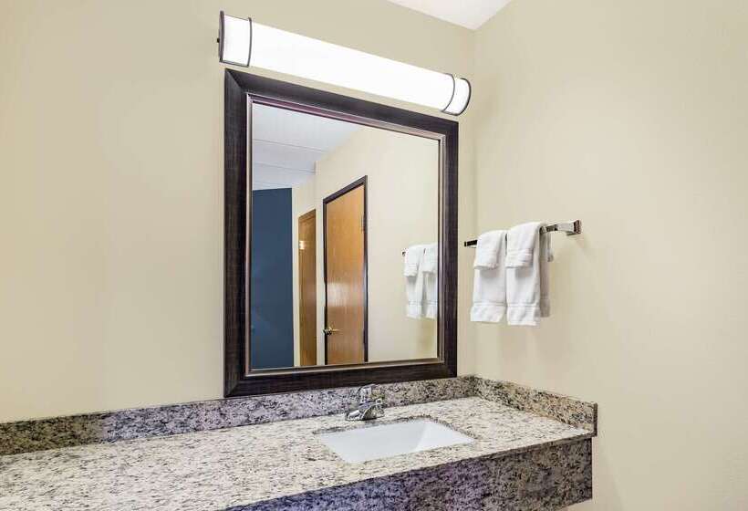 هتل Americinn By Wyndham Princeton Mn