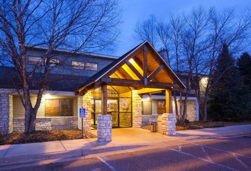هتل Americinn By Wyndham Princeton Mn