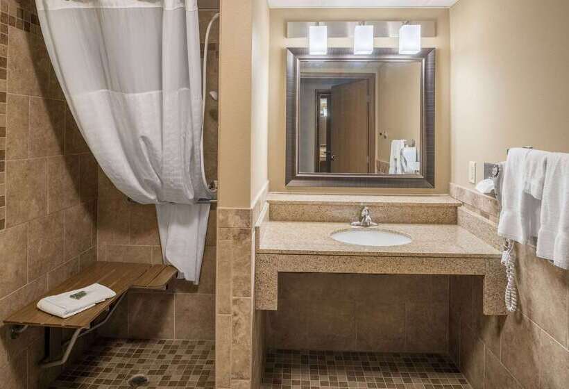 בית מלון כפרי Americinn By Wyndham Valley City  Conference Center