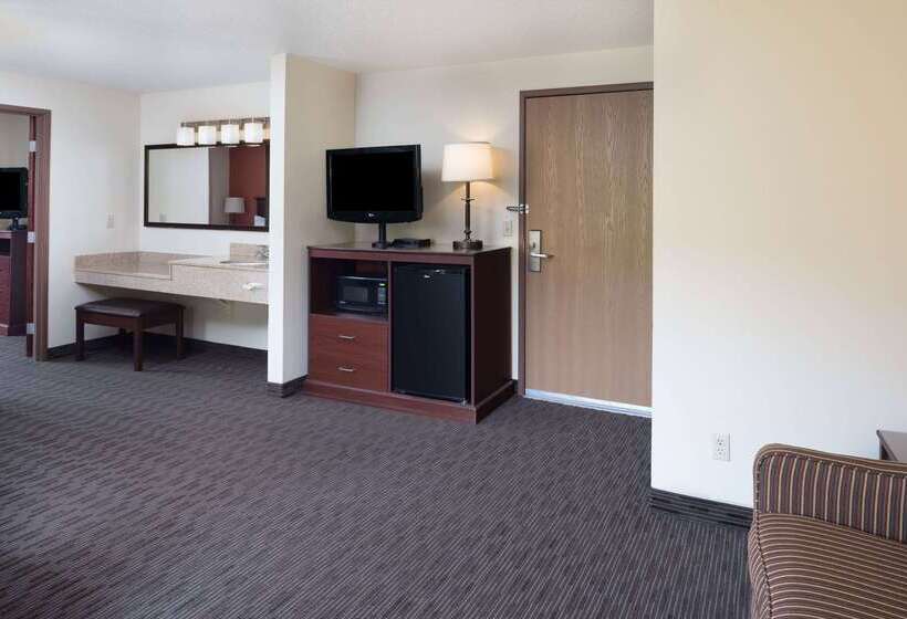 בית מלון כפרי Americinn By Wyndham Valley City  Conference Center