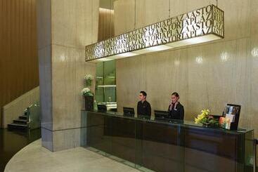 هتل Astoria Plaza