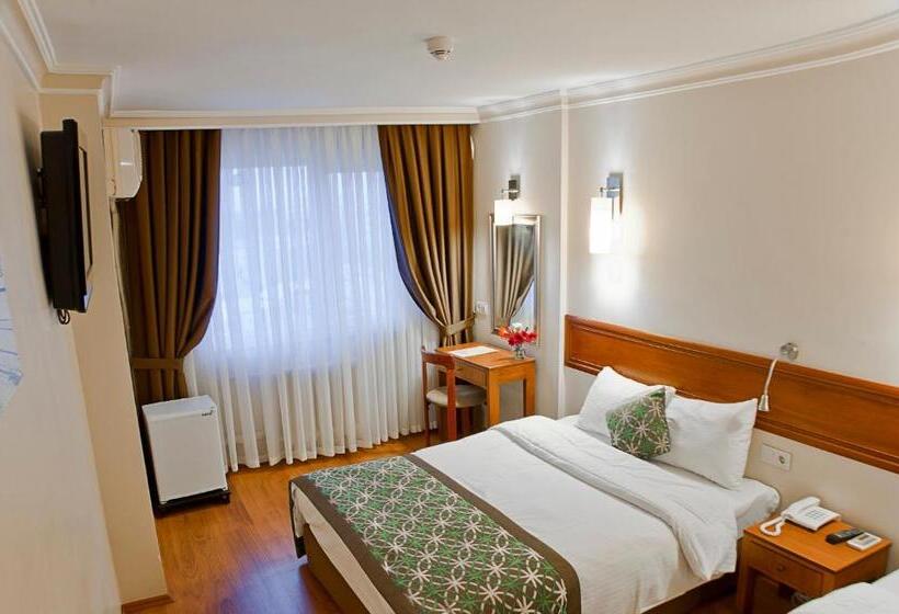 Fotos del hotel Avlonya:  2