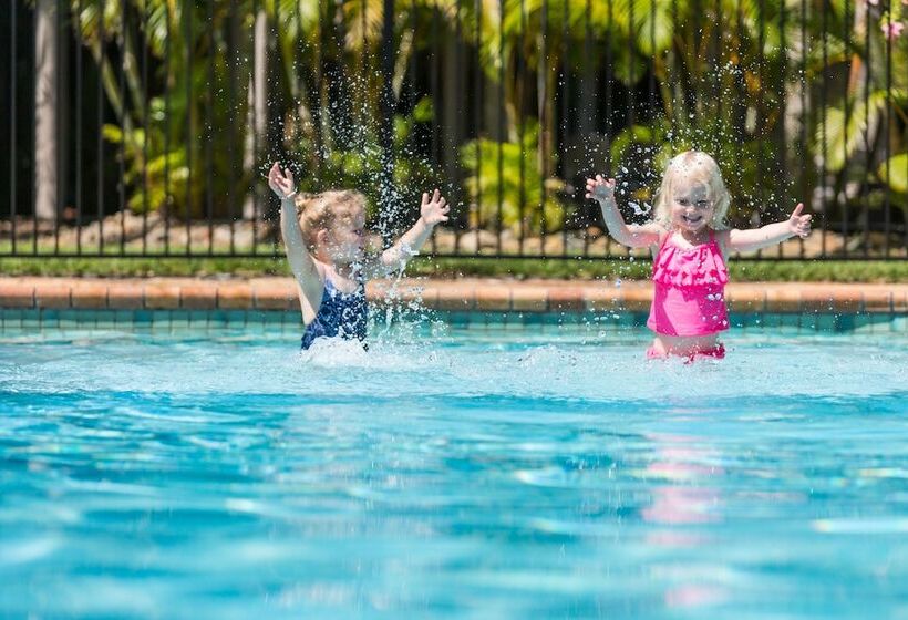 هتل Ballina Beach Resort