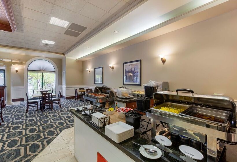בית מלון כפרי Best Western Plus Orillia