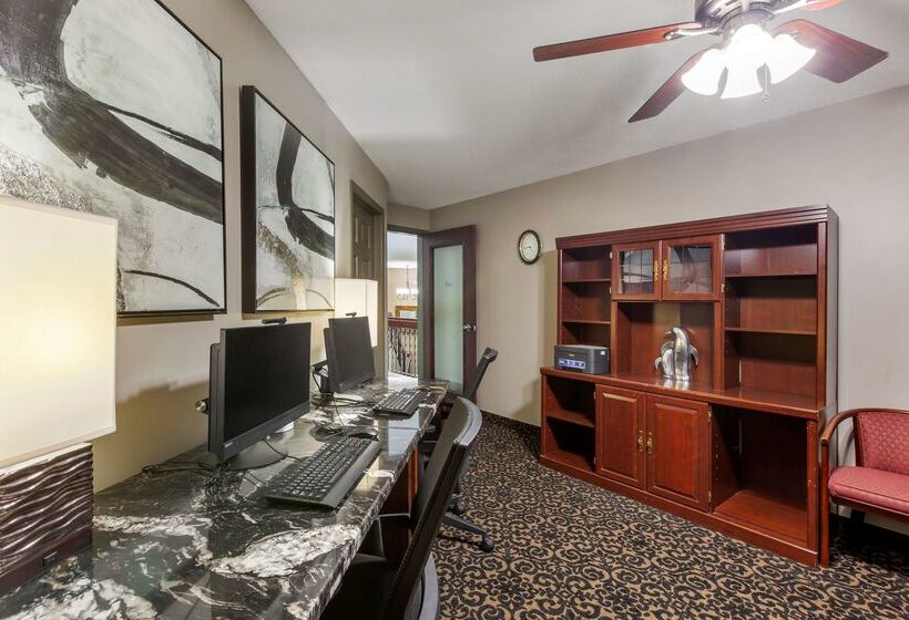 בית מלון כפרי Best Western Plus Orillia