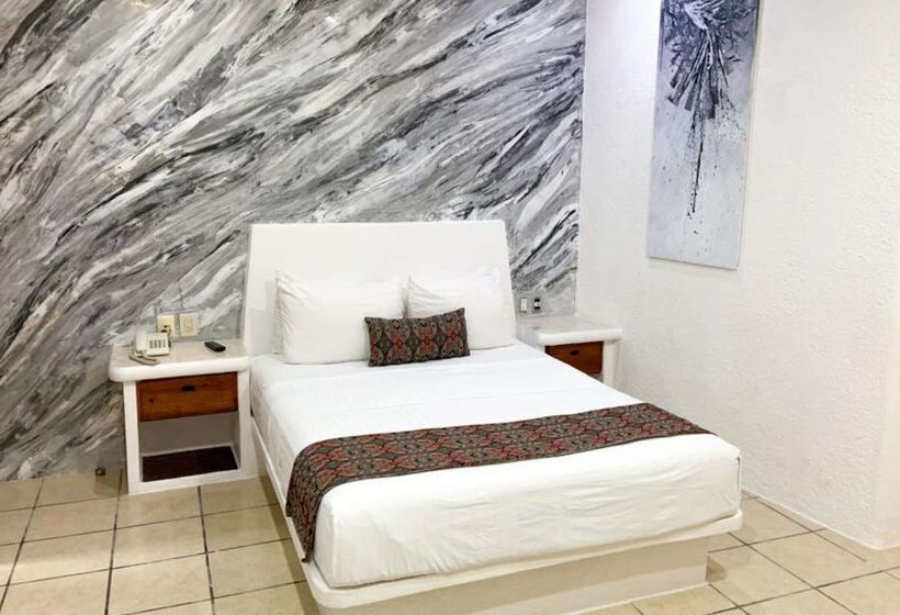 هتل Best Western Posada Chahue