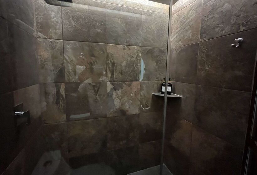 هتل Best Western Posada Chahue