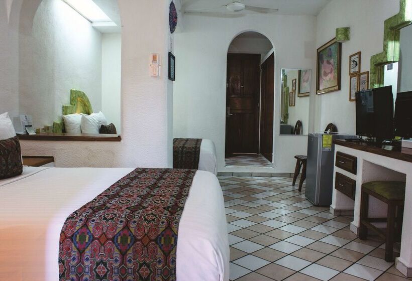 هتل Best Western Posada Chahue